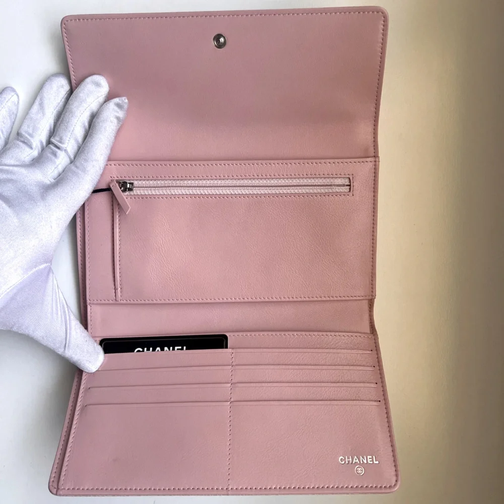 🔥CHANEL Caviar Timeless CC Large Gusset Flap Wallet in Rose Pale